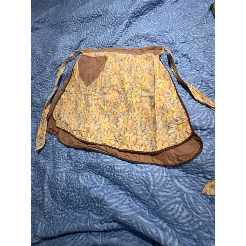 vintage floral half waist apron brown gold daisy flowers reversible.